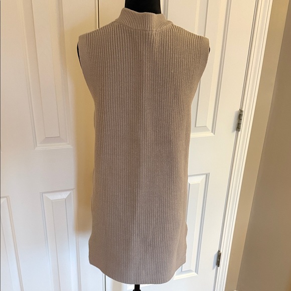 H&M Beige Ribbed Knit Top - Picture 5 of 8